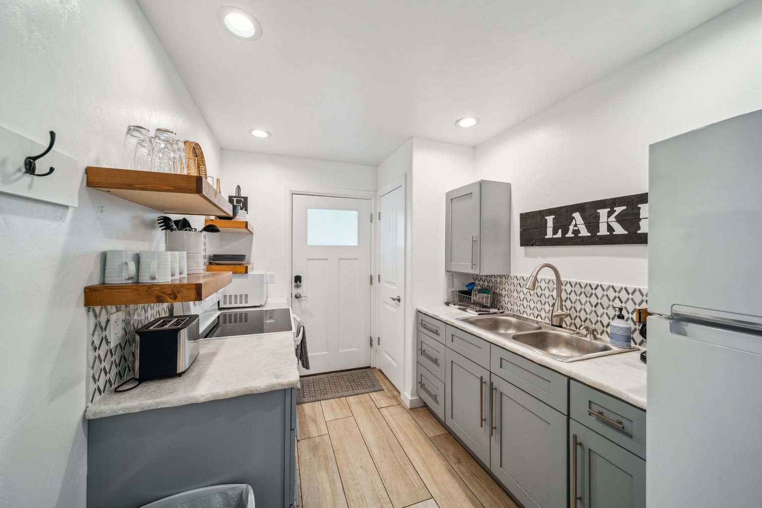 Grove Vacation Rental