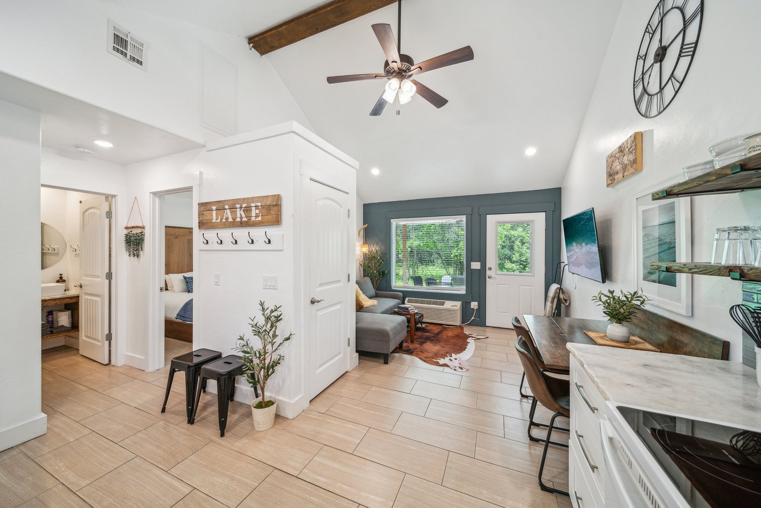 Grove Vacation Rental