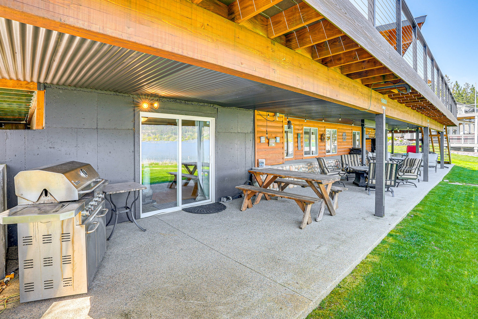 Nine Mile Falls Vacation Rental