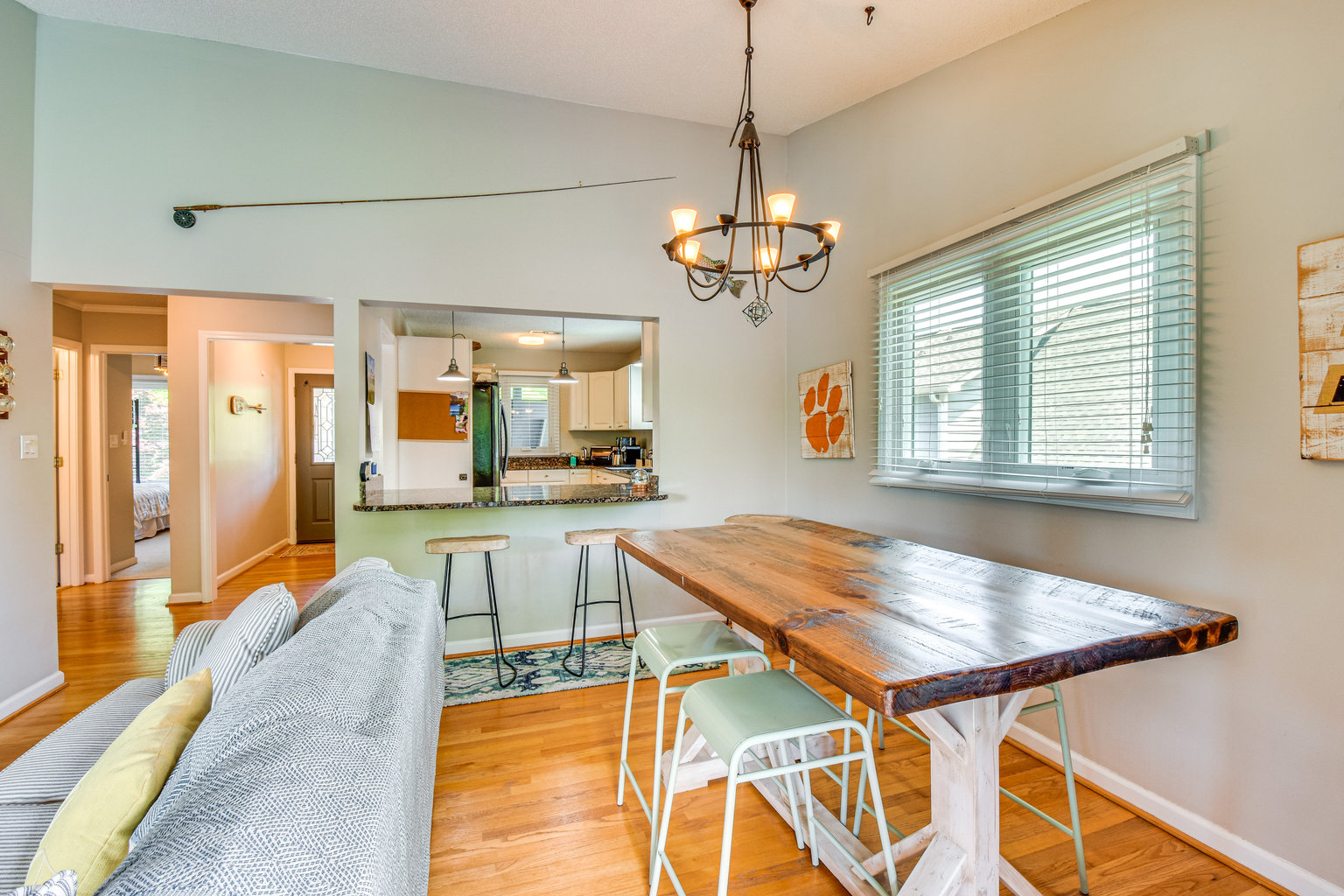 Seneca Vacation Rental