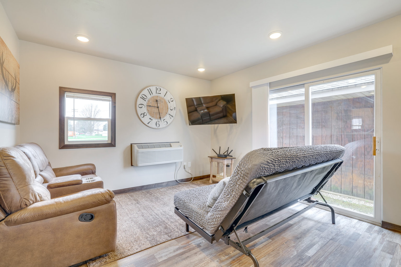 Waumandee Vacation Rental