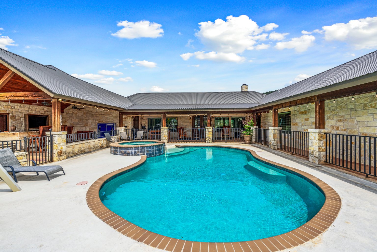 Concan Vacation Rental