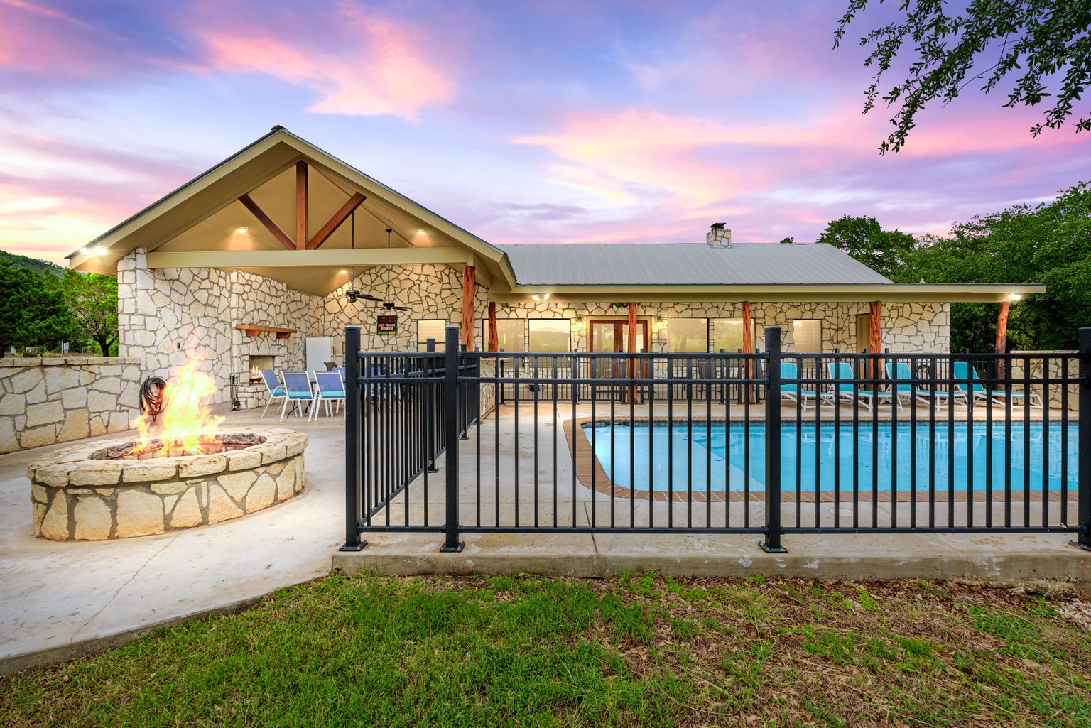 Concan Vacation Rental