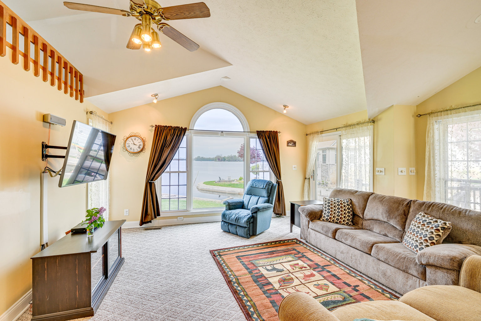 North Webster Vacation Rental