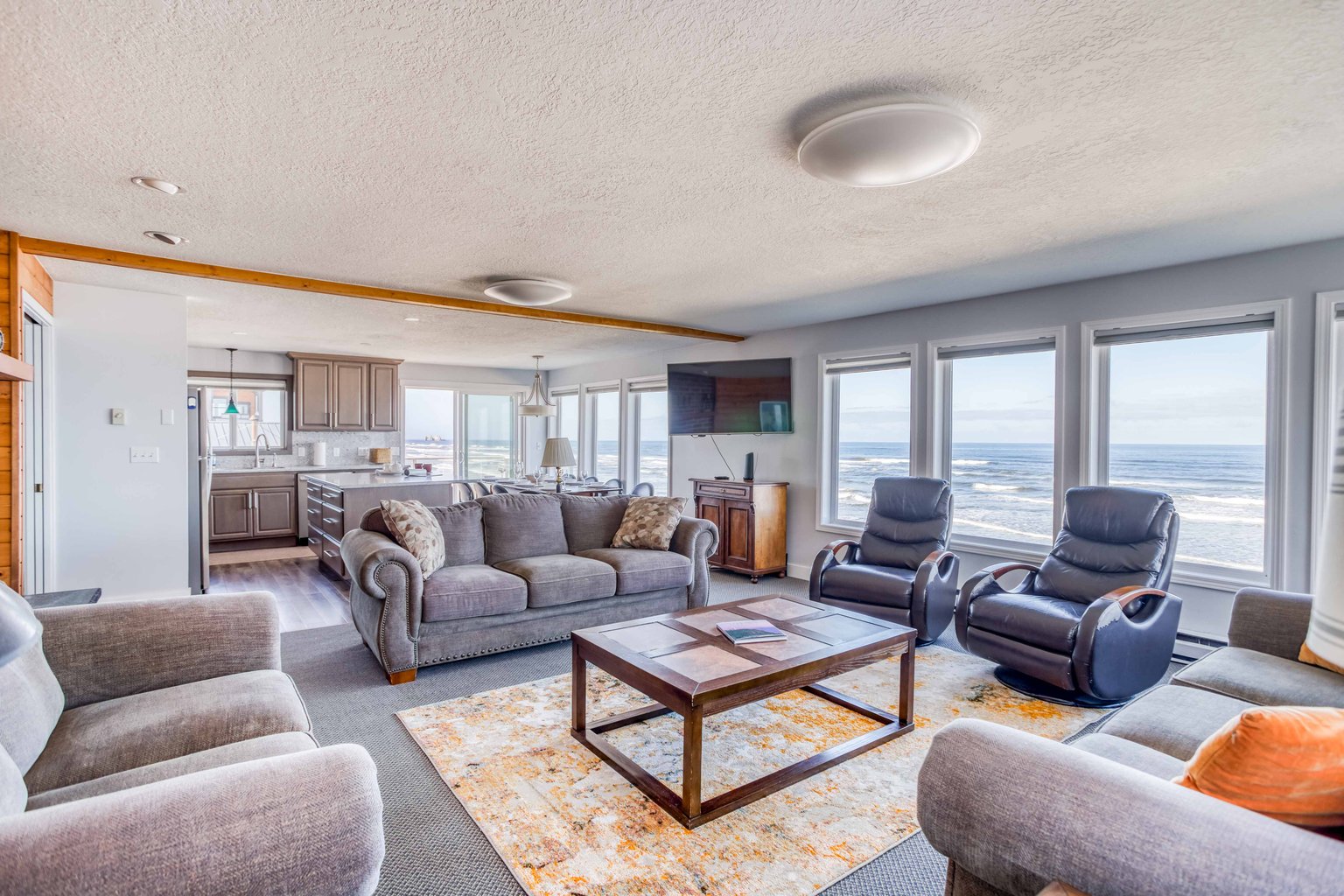 Rockaway Beach Vacation Rental