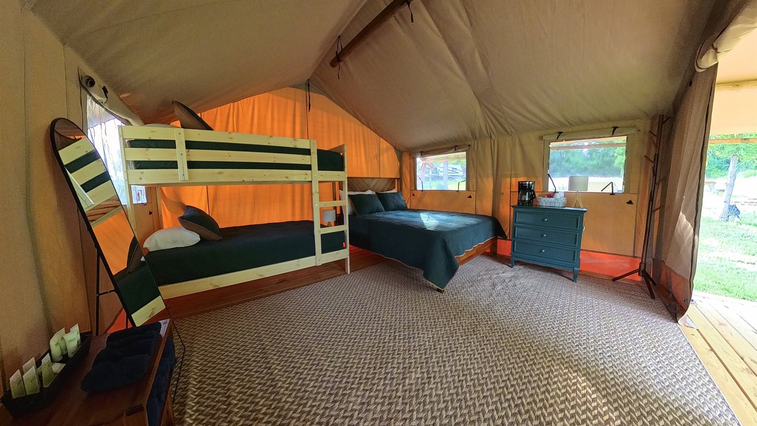 Onalaska Vacation Rental