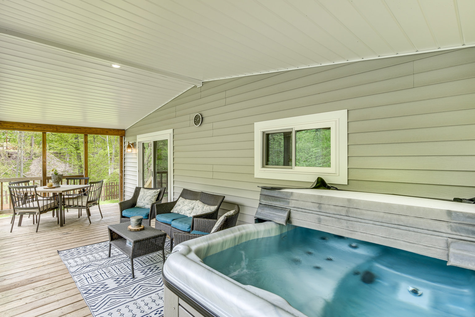 Loudonville Vacation Rental