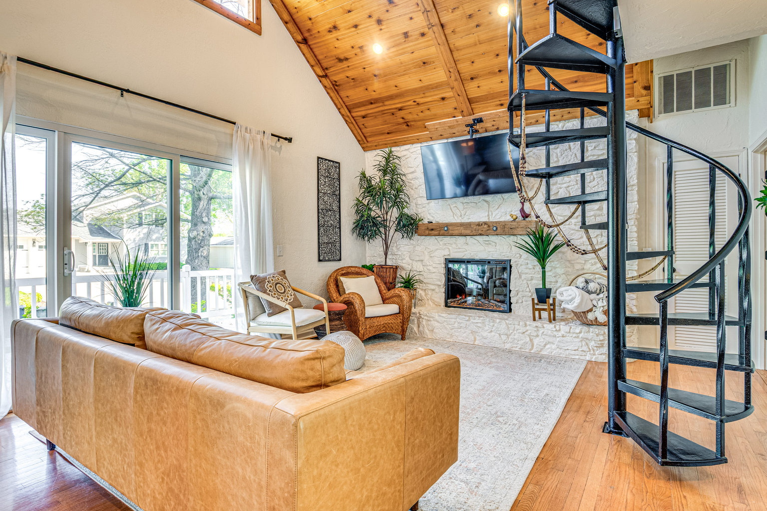 Cicero Vacation Rental