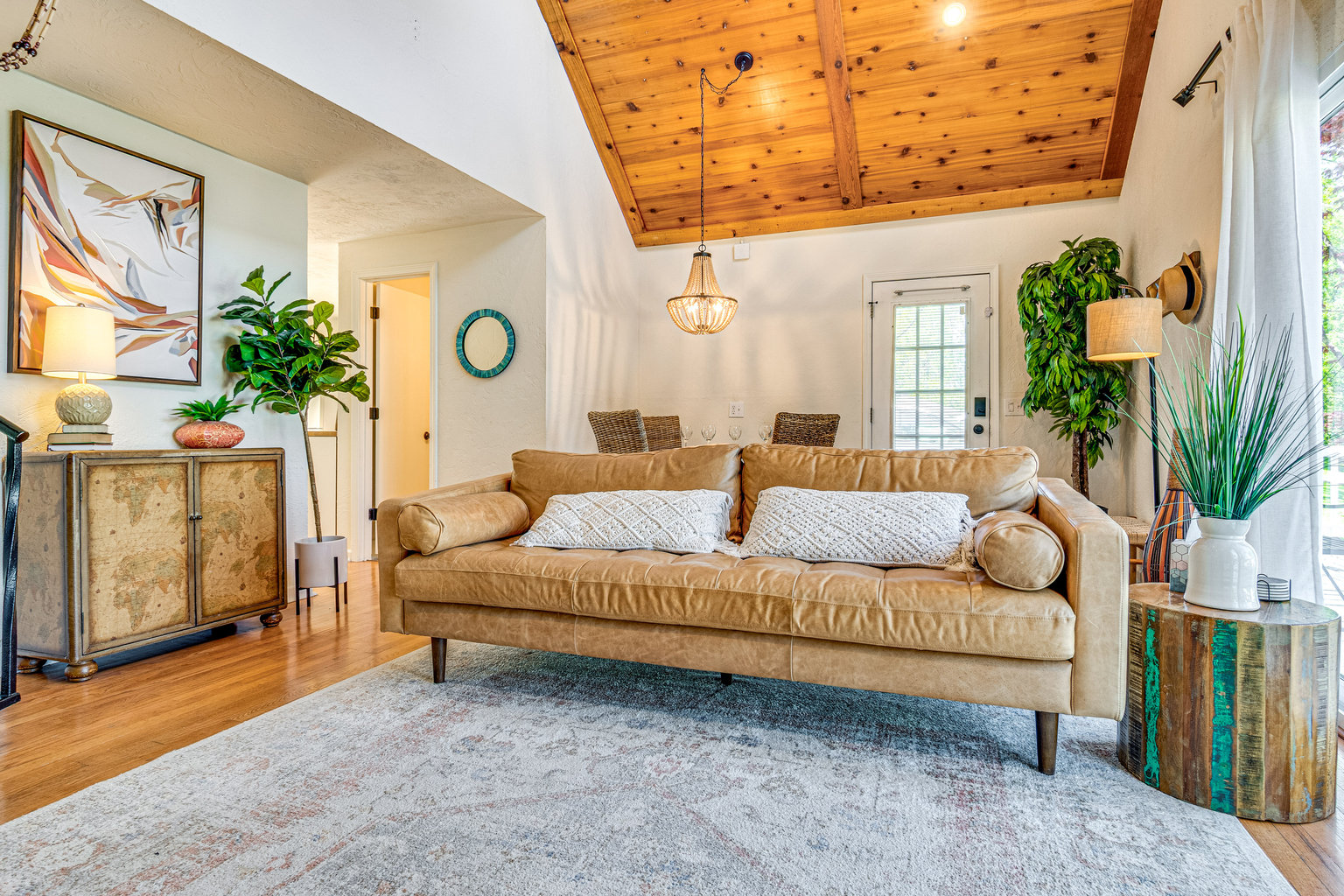 Cicero Vacation Rental