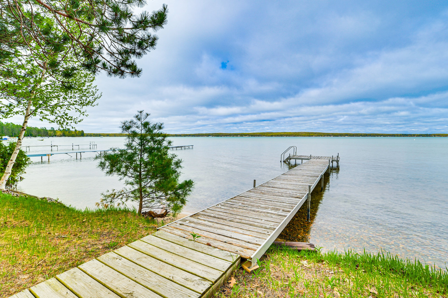 Roscommon Vacation Rental