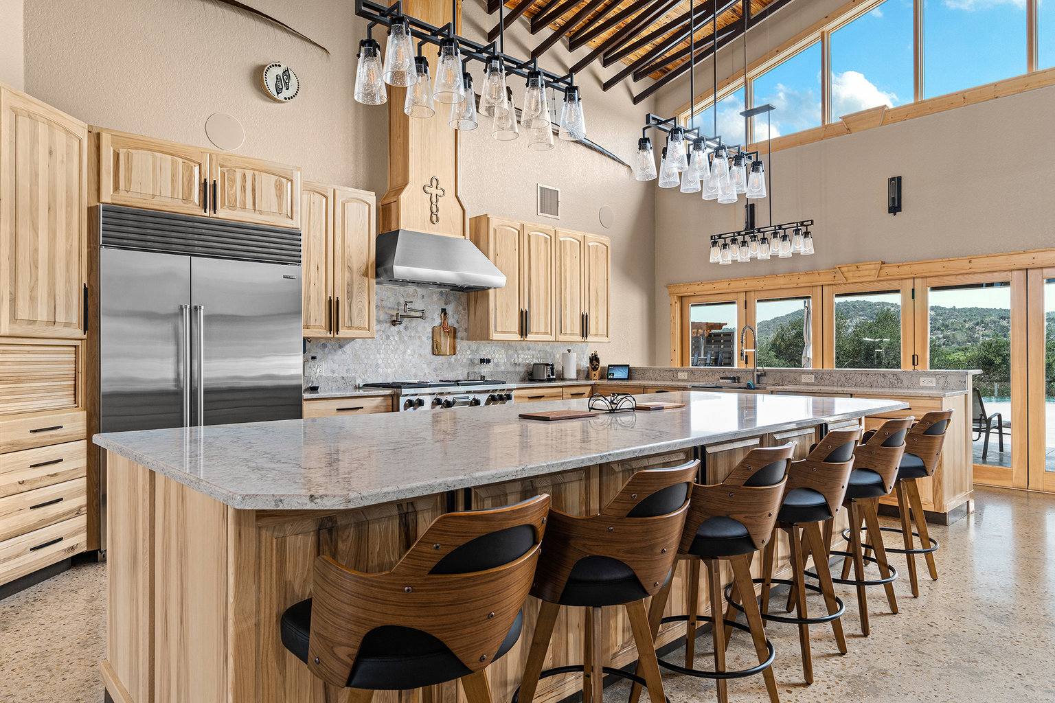 Willow City Vacation Rental