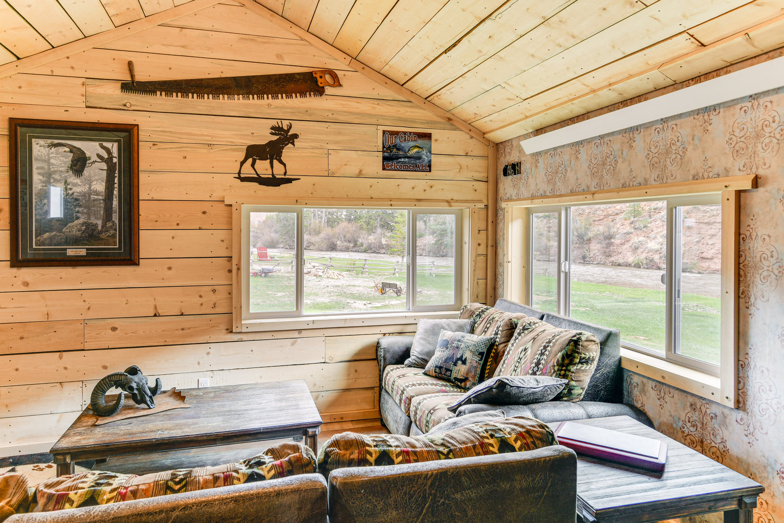 Dubois Vacation Rental