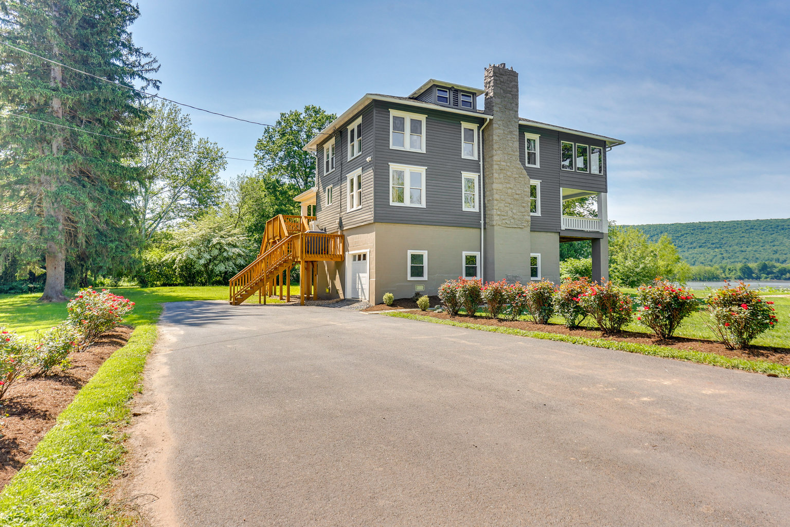 Dauphin Vacation Rental