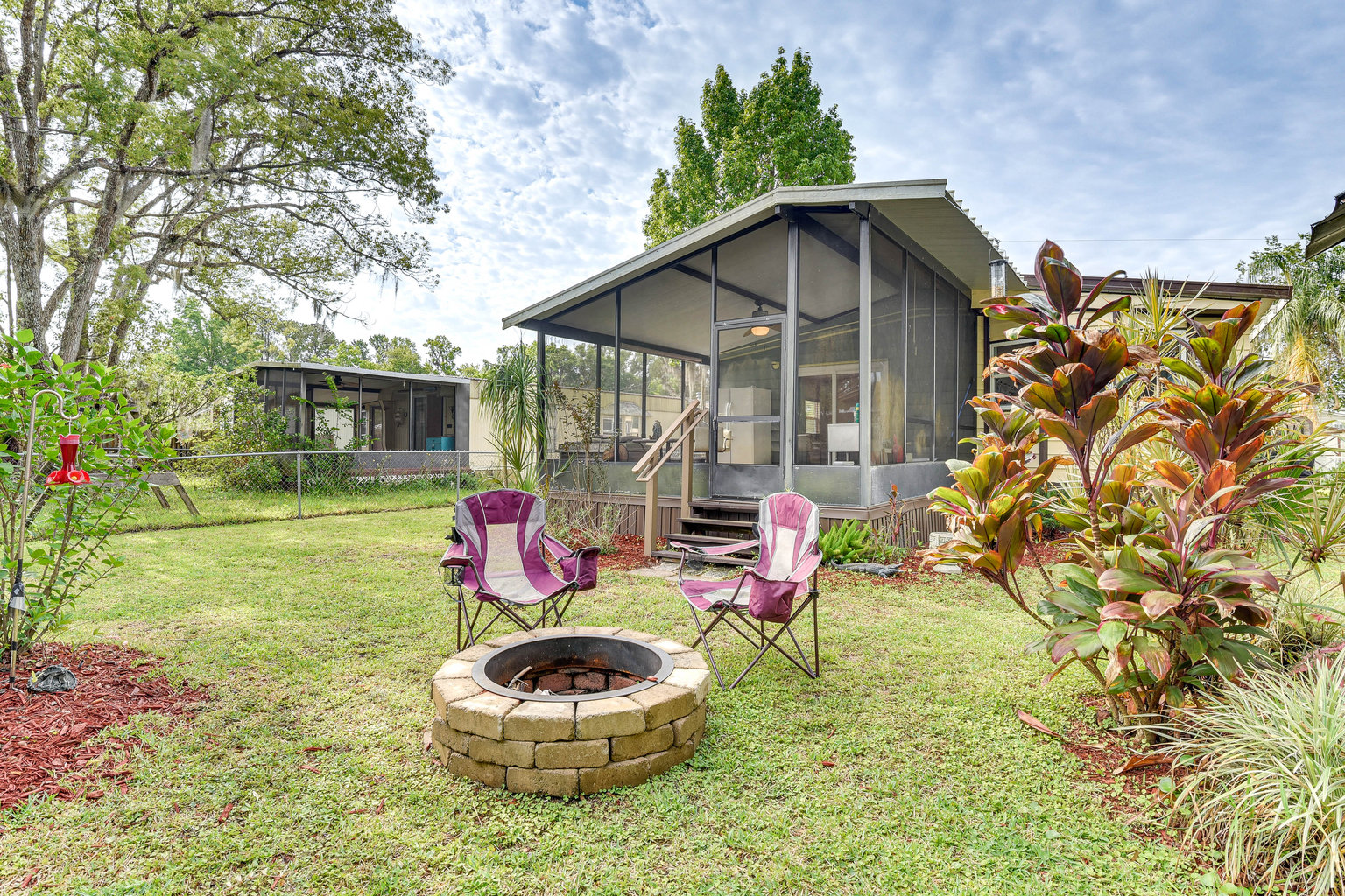 Satsuma Vacation Rental