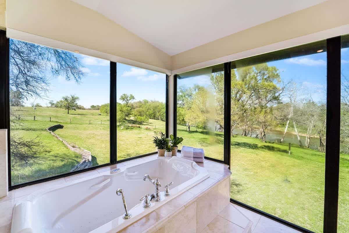 Bastrop Vacation Rental