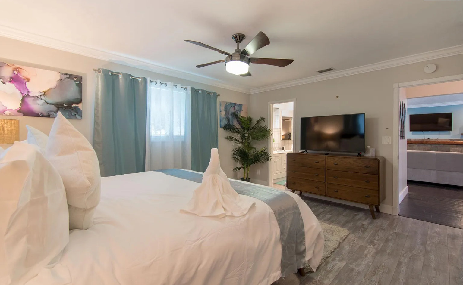 Hollywood Vacation Rental