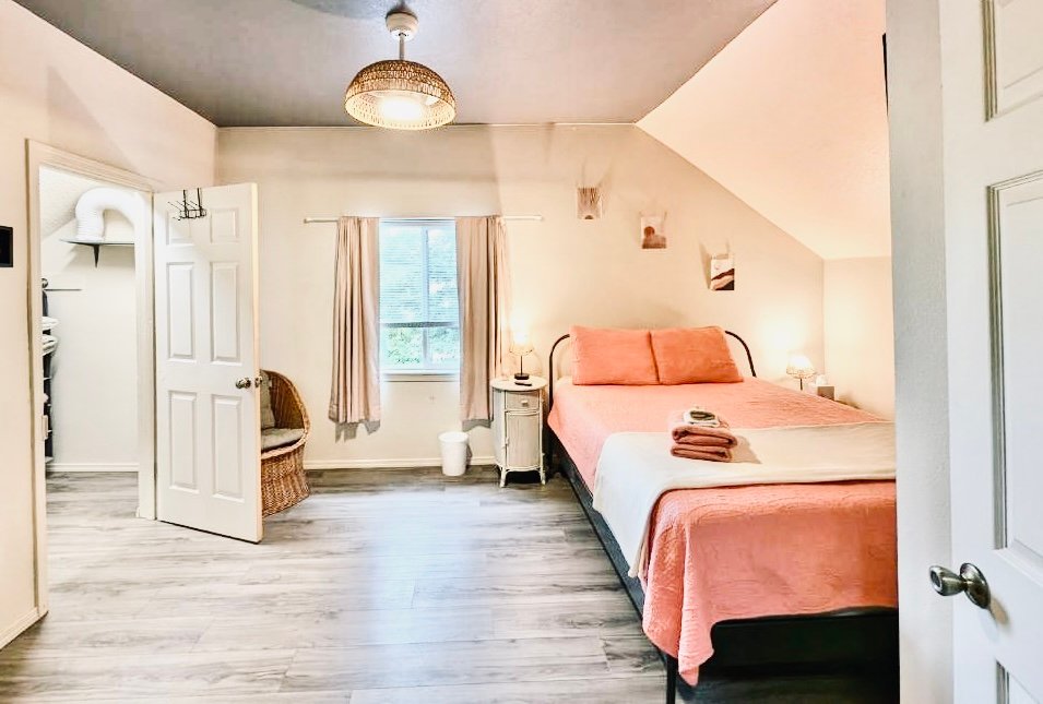 Salem Vacation Rental