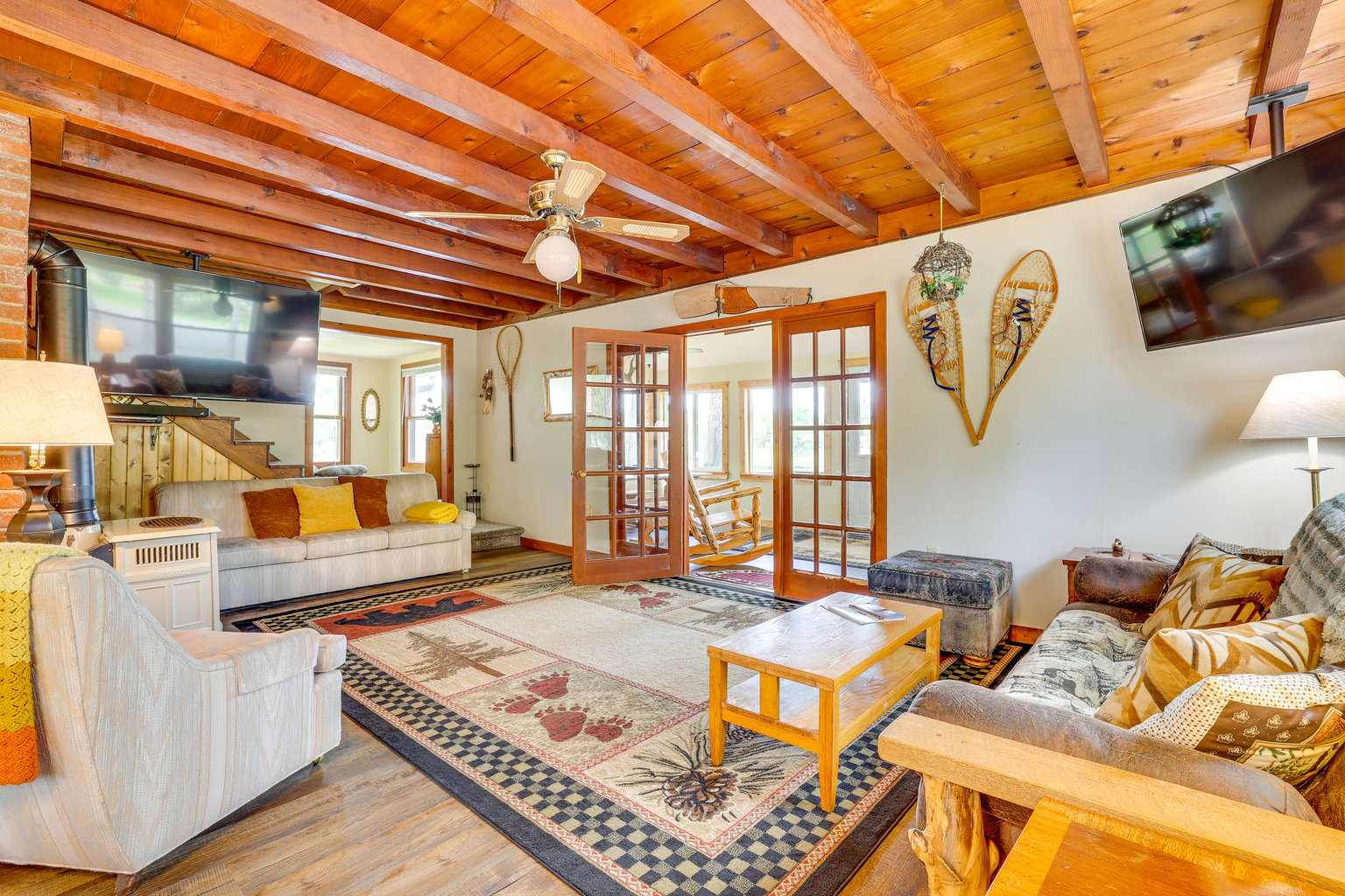 Neillsville Vacation Rental