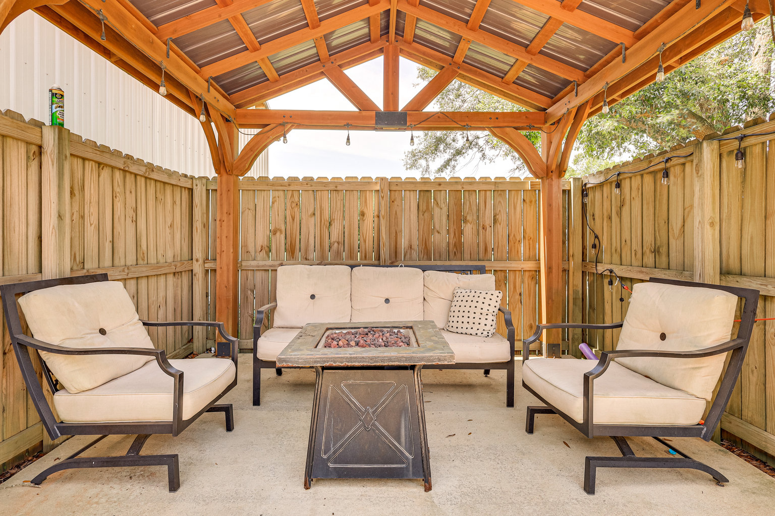 Silverhill Vacation Rental