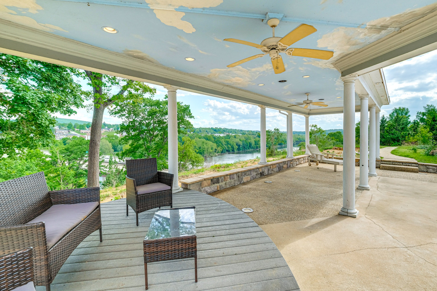 Fairlawn Vacation Rental