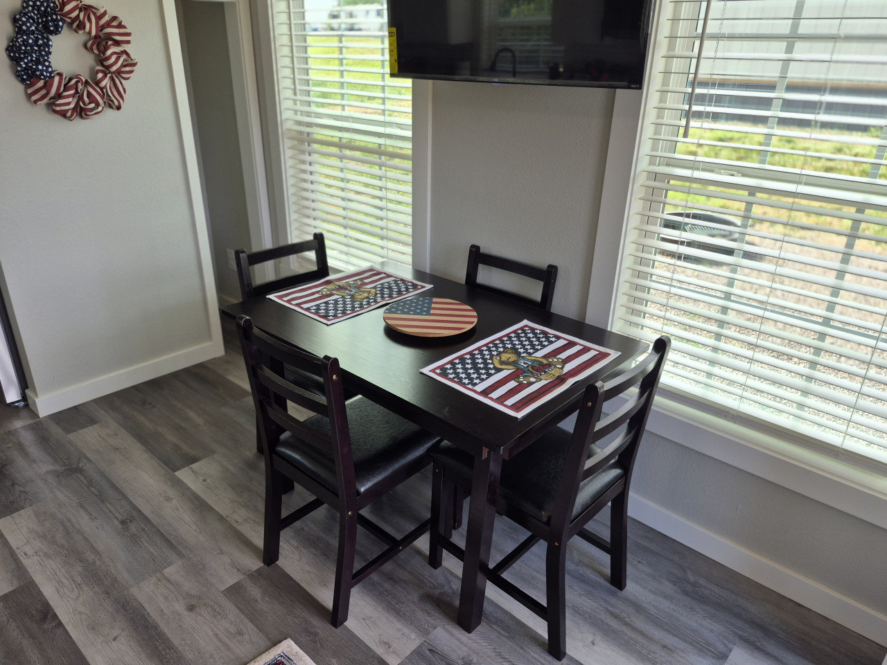 Big Cabin Vacation Rental