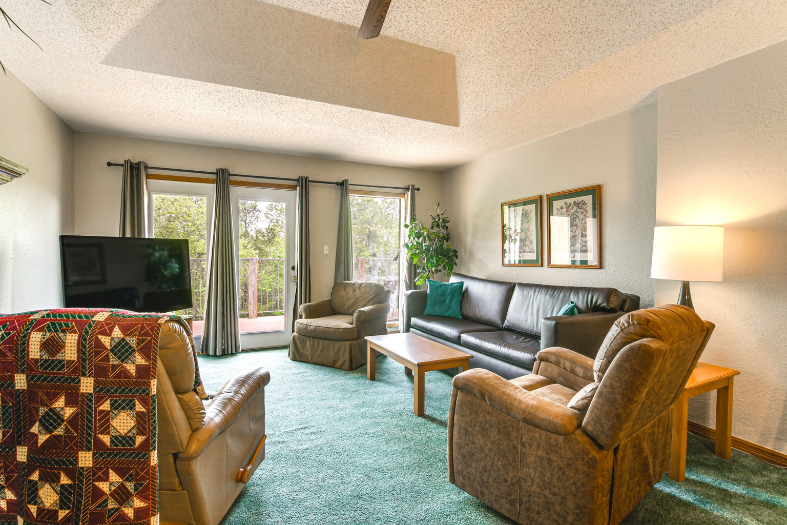 Reeds Spring Vacation Rental