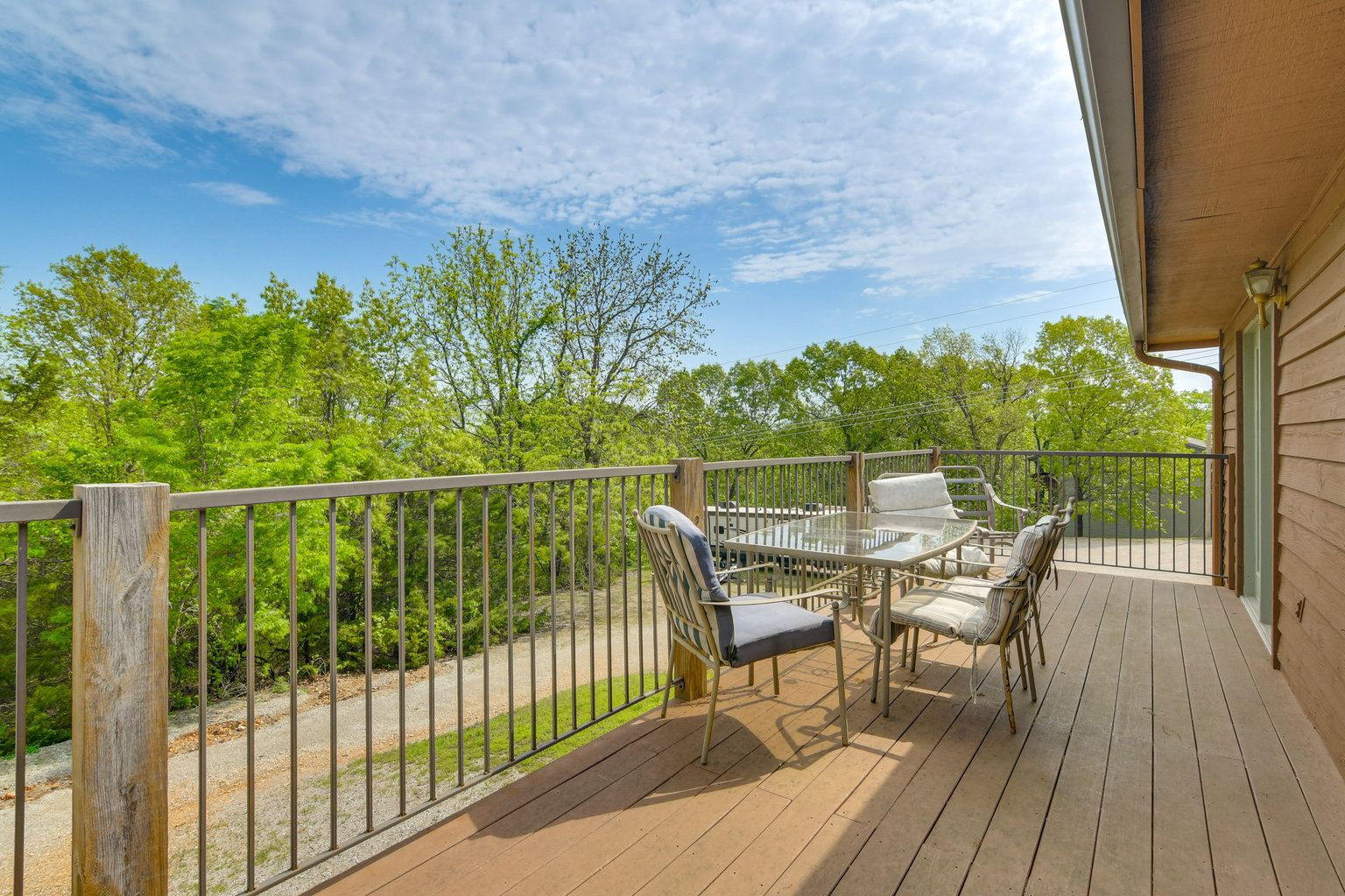 Reeds Spring Vacation Rental