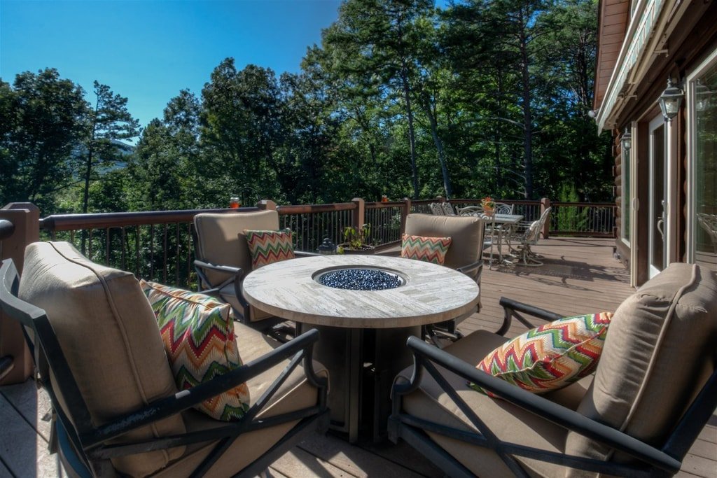 Lake Lure Vacation Rental