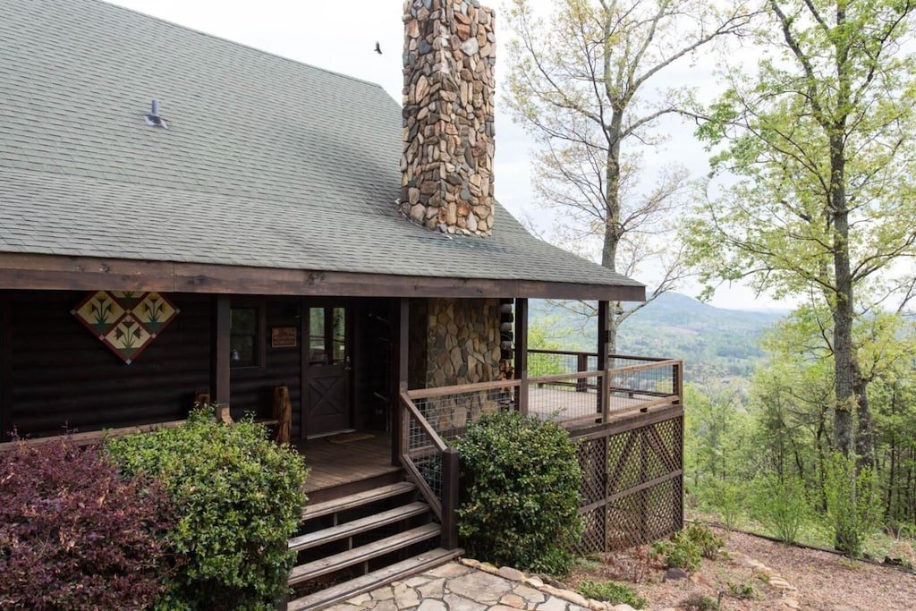 Marion Vacation Rental