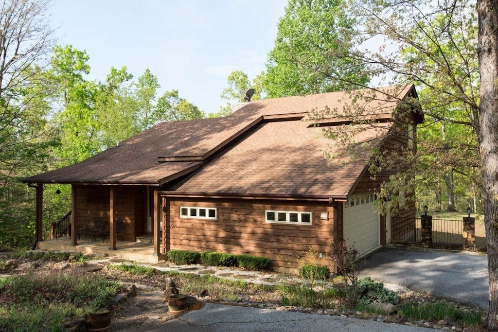 Mill Spring Vacation Rental