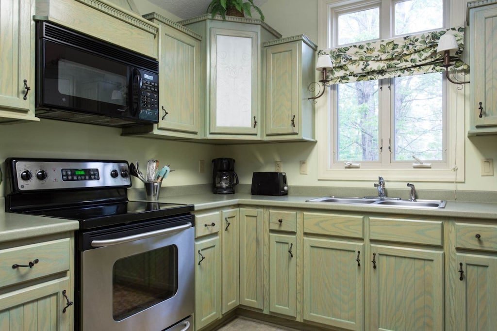 Mill Spring Vacation Rental