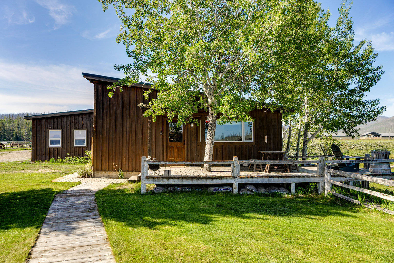 Bondurant Vacation Rental