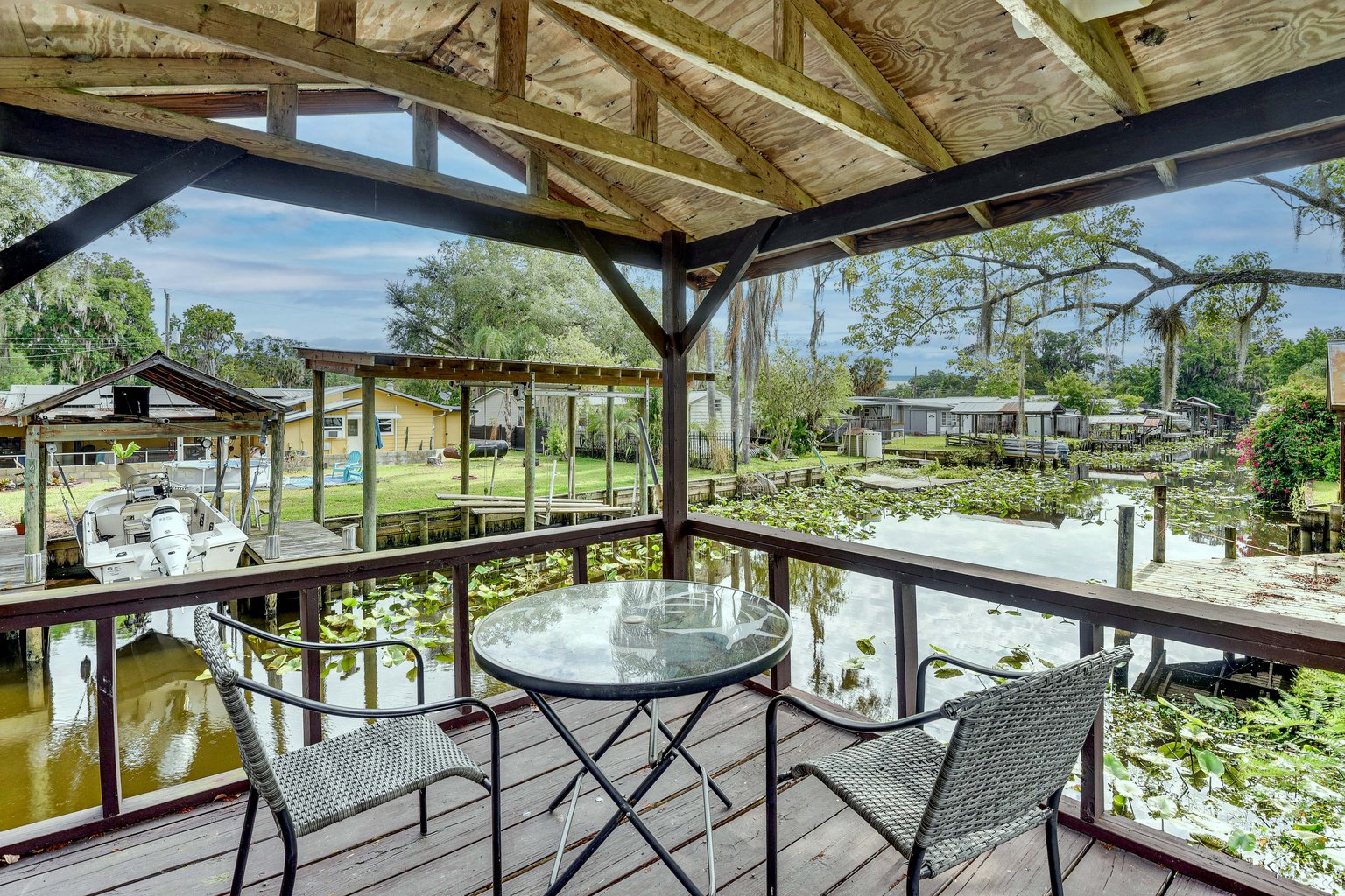 Satsuma Vacation Rental