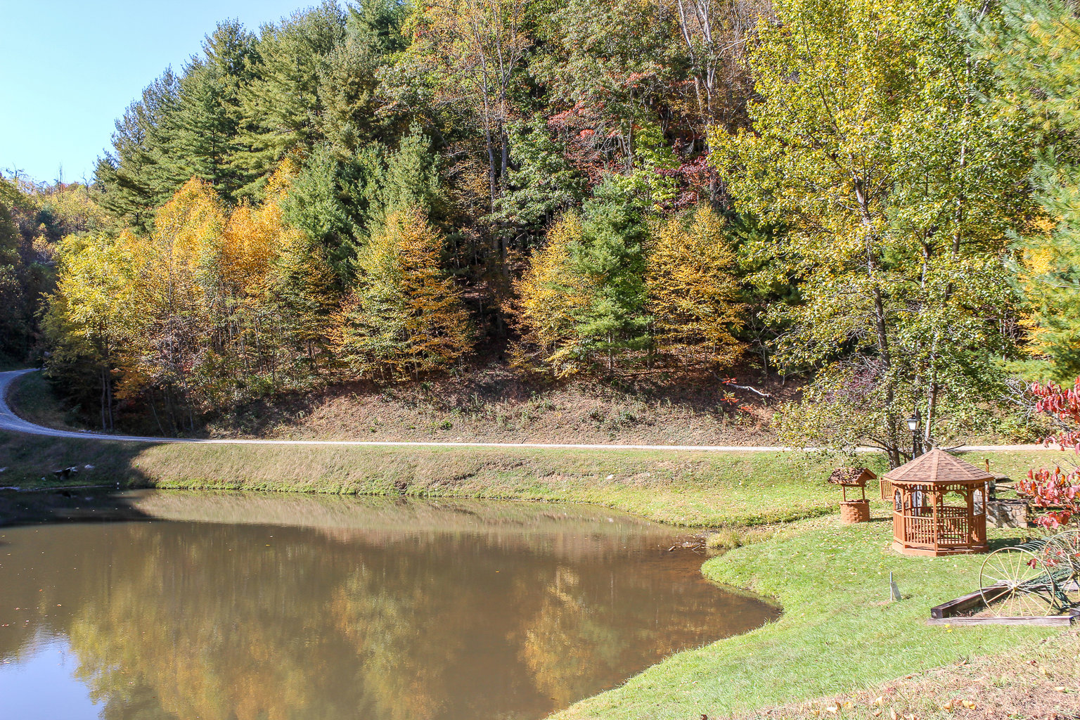 Grassy Creek Vacation Rental