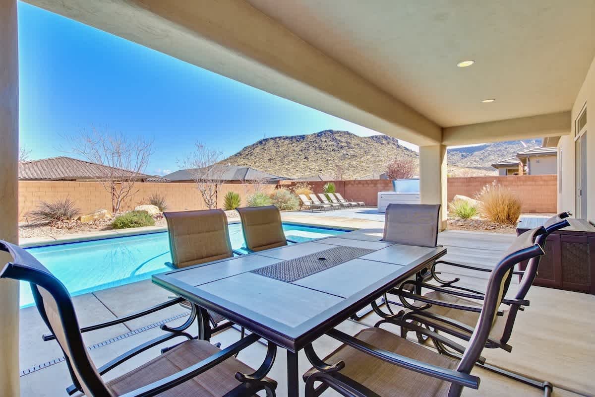 Hurricane Vacation Rental