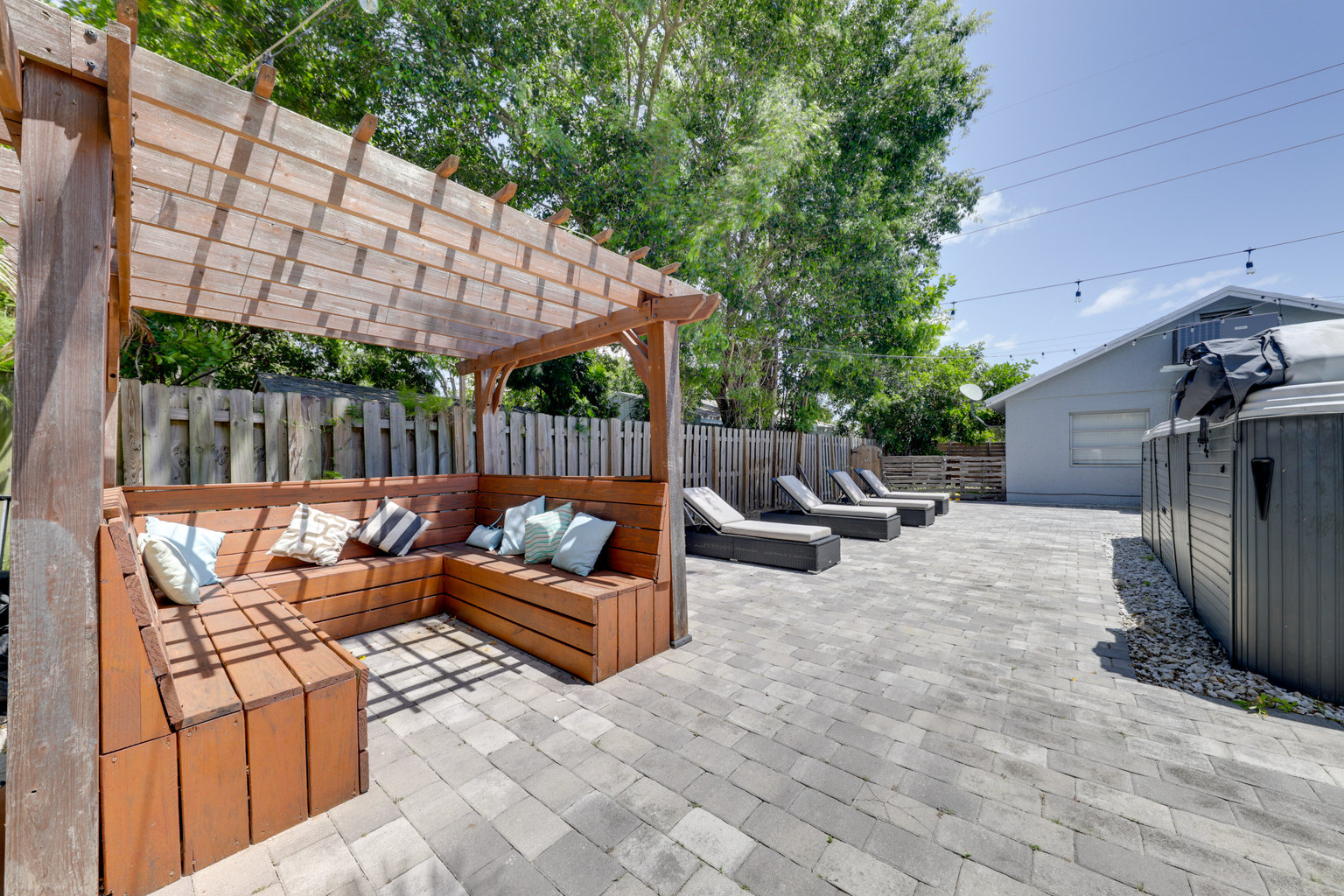 Hollywood Vacation Rental
