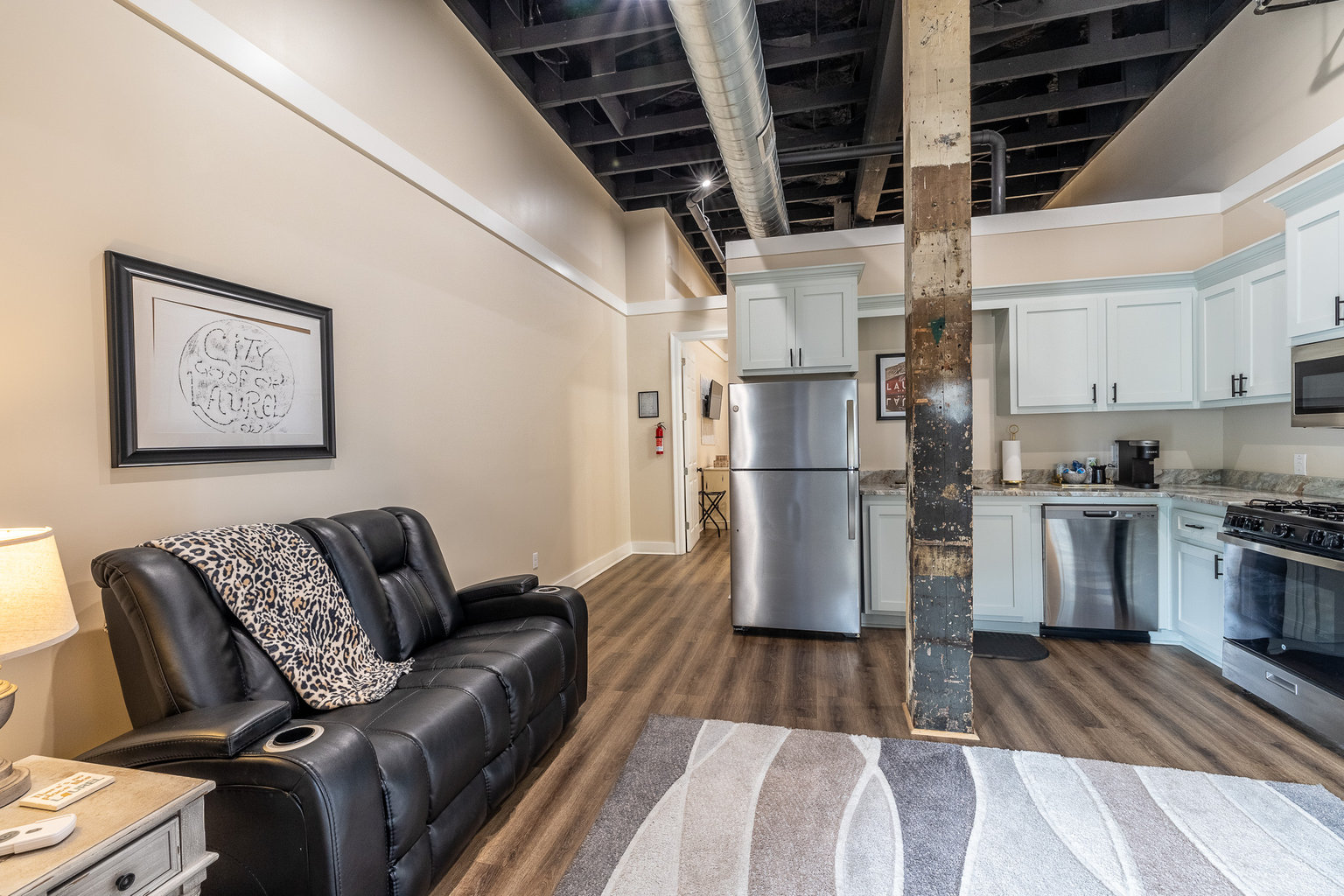 Laurel Vacation Rental