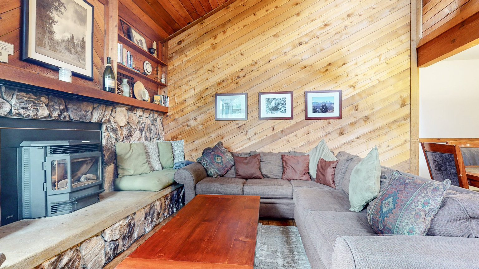 Mammoth Lakes Vacation Rental