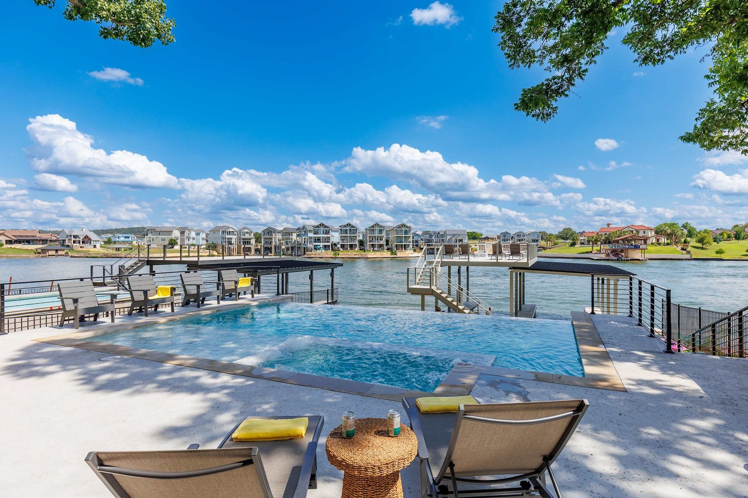 Kingsland Vacation Rental