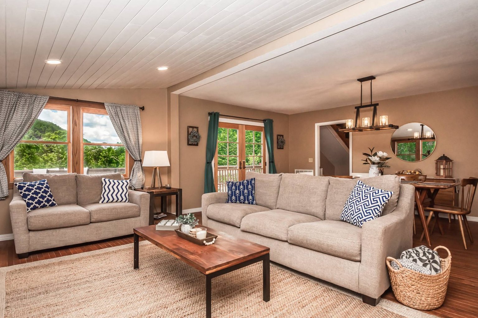 Gerton Vacation Rental