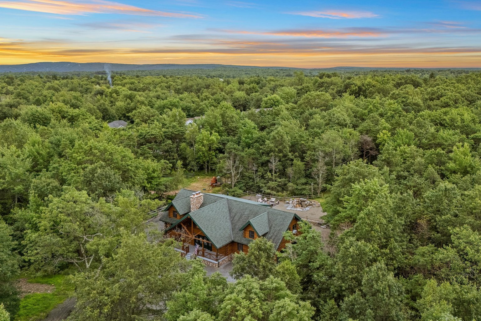 Long Pond Vacation Rental