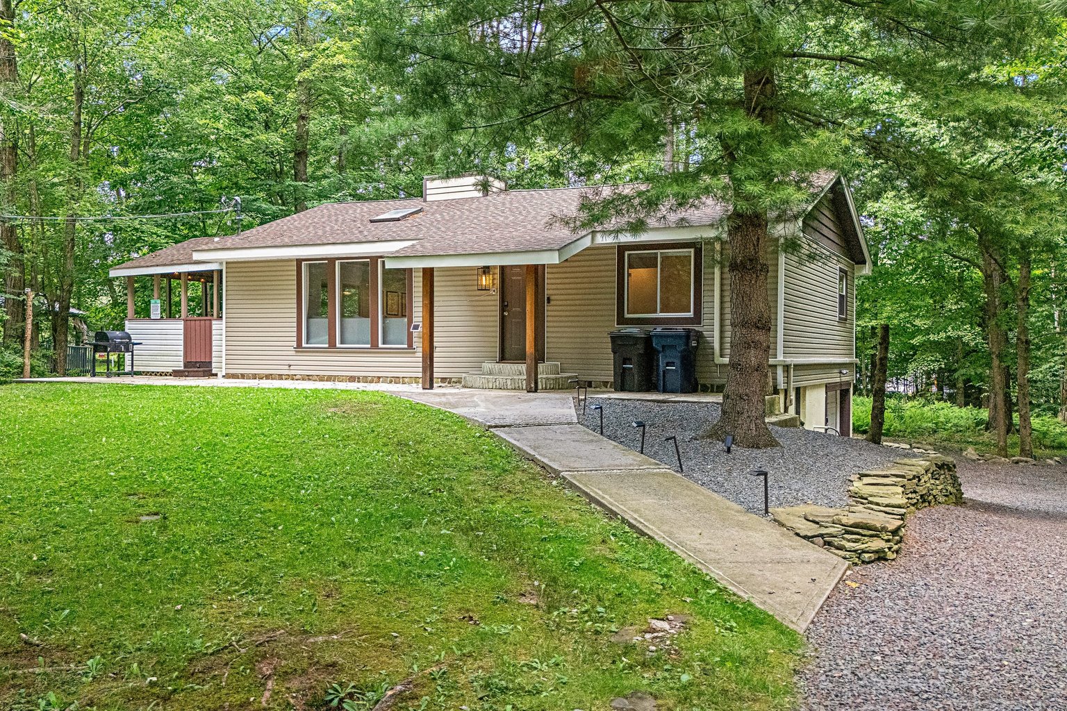 Blakeslee Vacation Rental