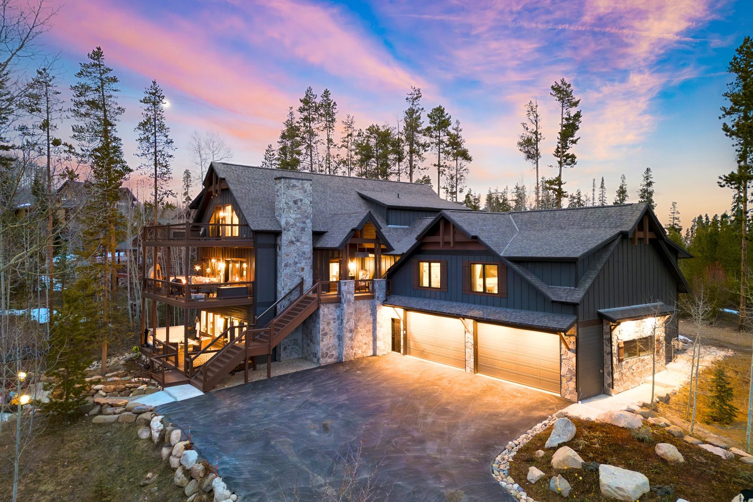 Parshall Vacation Rental