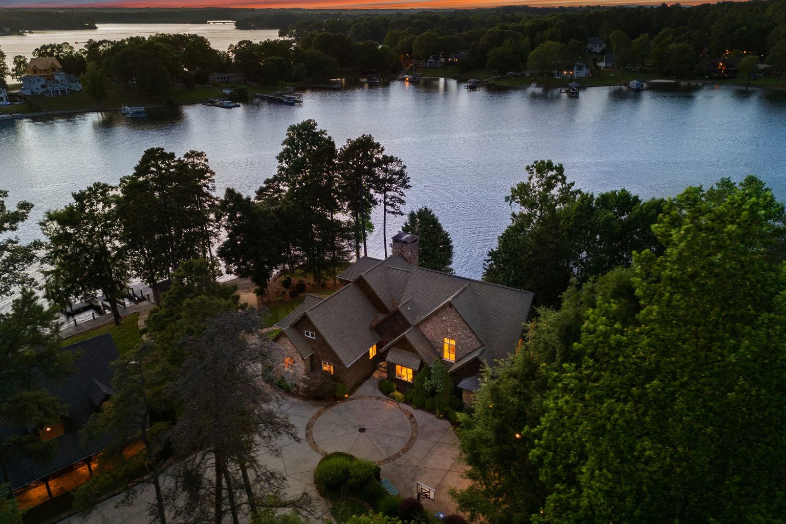 Mooresville Vacation Rental