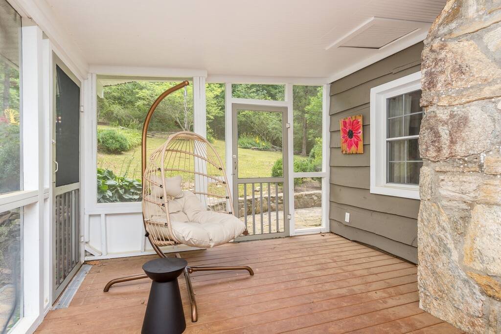 Hendersonville Vacation Rental