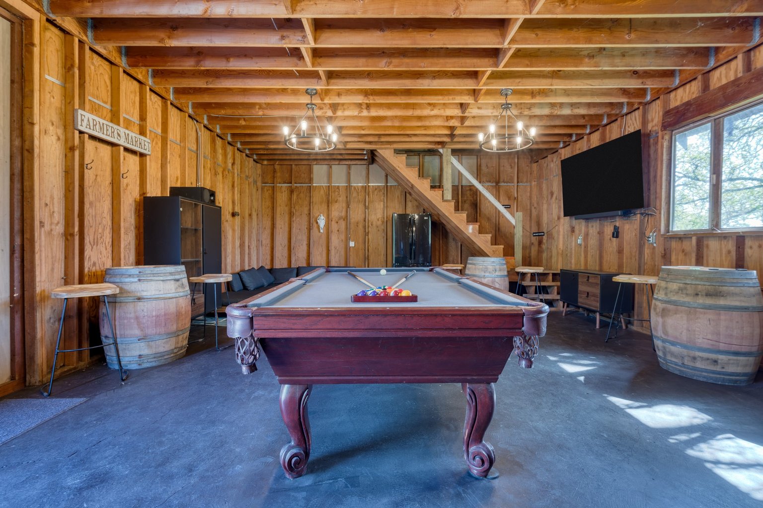 Cloverdale Vacation Rental