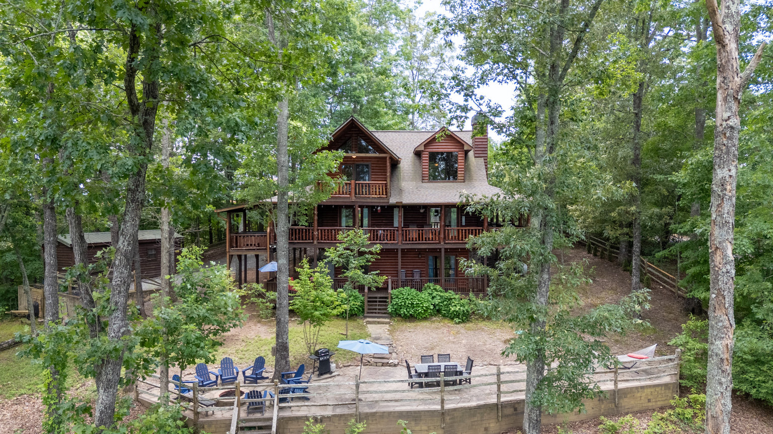 Mineral Bluff Vacation Rental