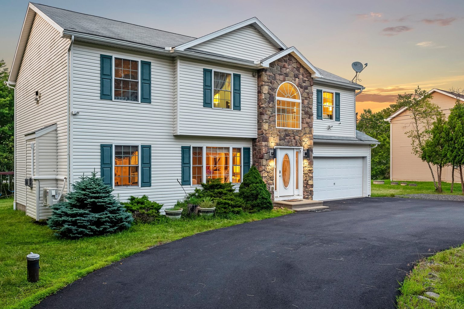 Long Pond Vacation Rental