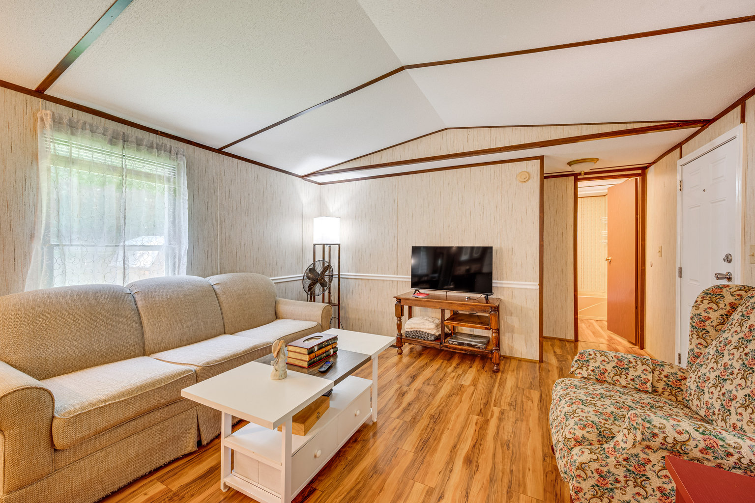 New London Vacation Rental