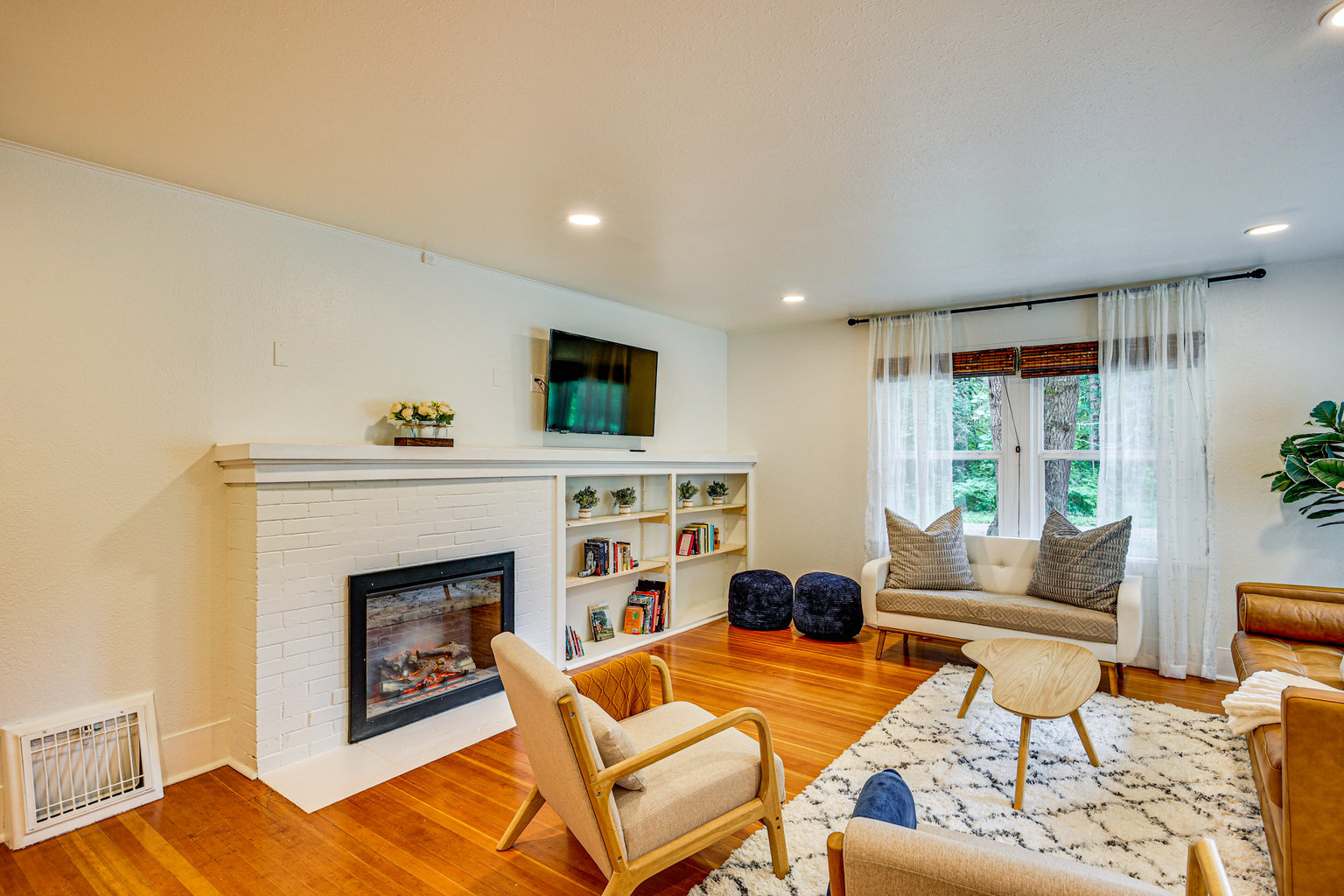 Ashford Vacation Rental